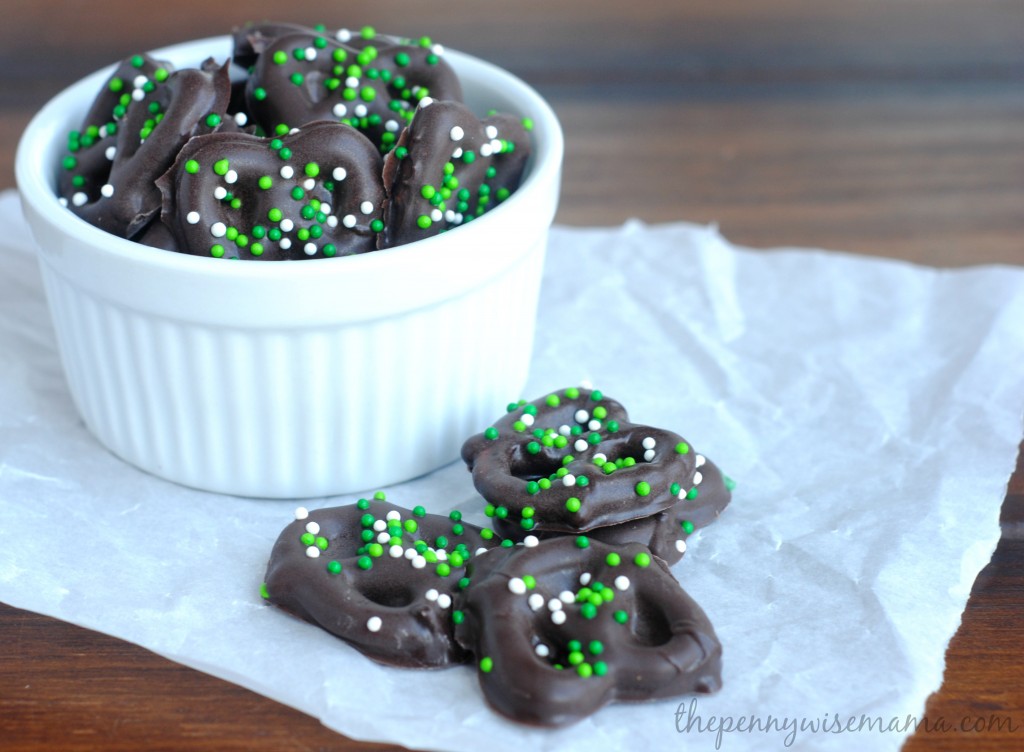 Mint Chocolate Covered Pretzels