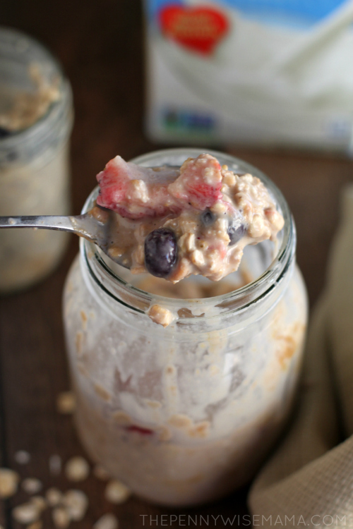 Simple & Delicious Vegan Overnight Oats 