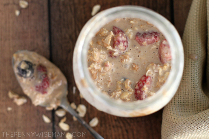 Simple & Delicious Vegan Overnight Oats 