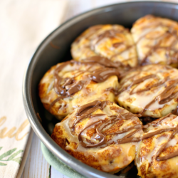Quick & Easy Nutella Cinnamon Rolls Recipe