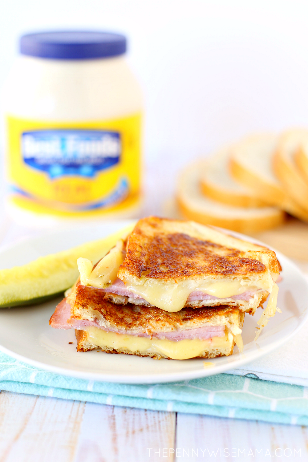 Grilled Ham and Pepper Jack Cheese Sandwich Recipe - Amazing grilled cheese with mayo!