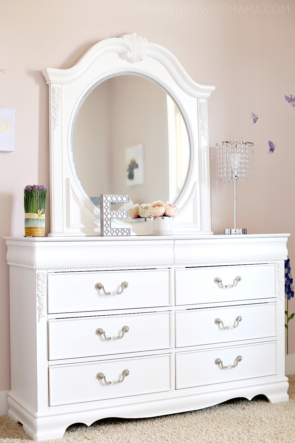 Girls white hot sale dresser