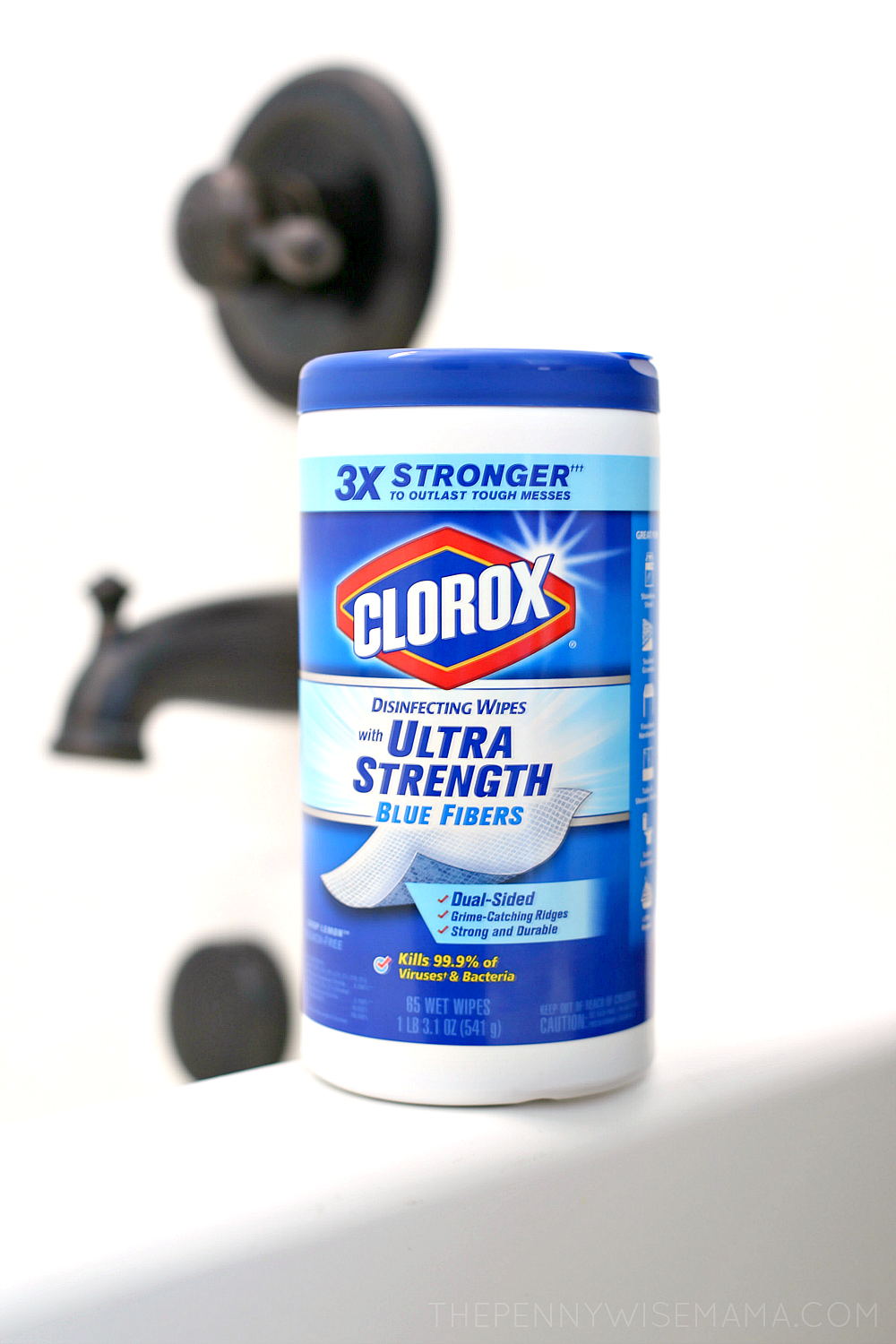 Get Your Bathtub Sparkly Clean with Clorox Ultra Strength Wipes