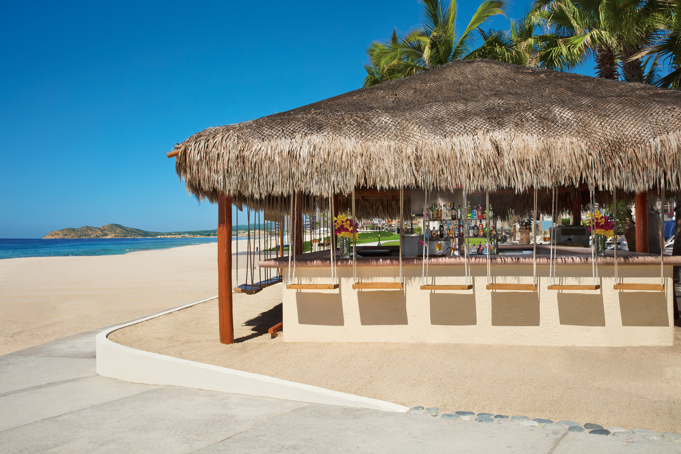 Dreams Los Cabos Barefoot Bar
